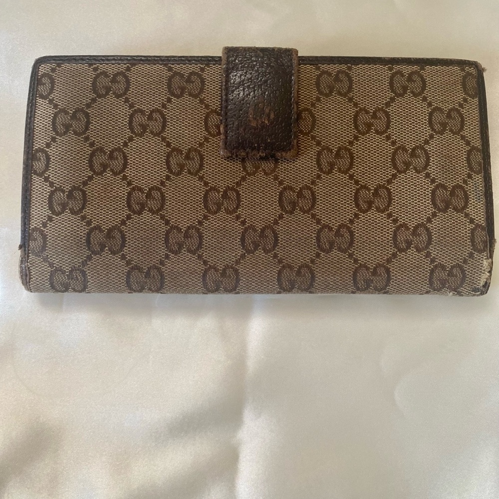 Gucci Long Snap Monogram Wallet - Picture 3 of 11